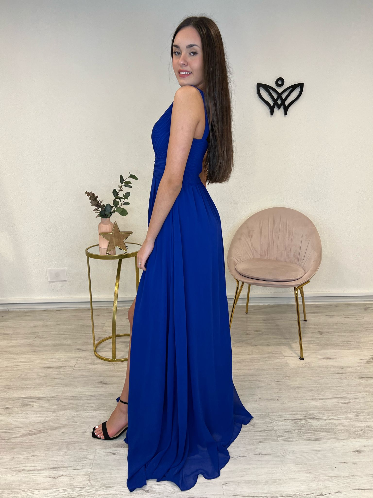 Vestido largo azulón con abertura graduación y eventos