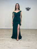 Vestido largo fiesta satinado abertura verde