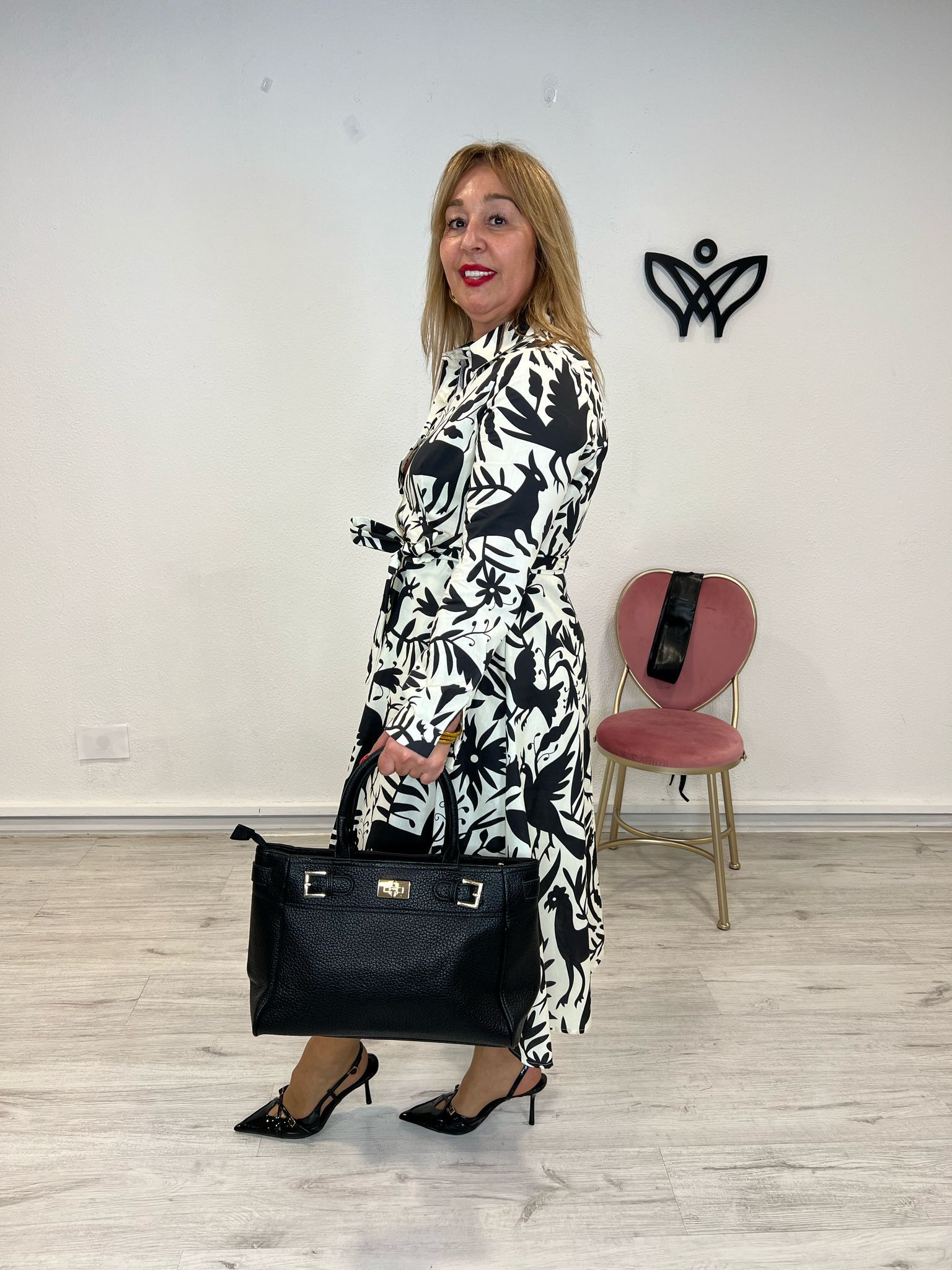 Bolso grande dos asas y de cruzar polipiel negro