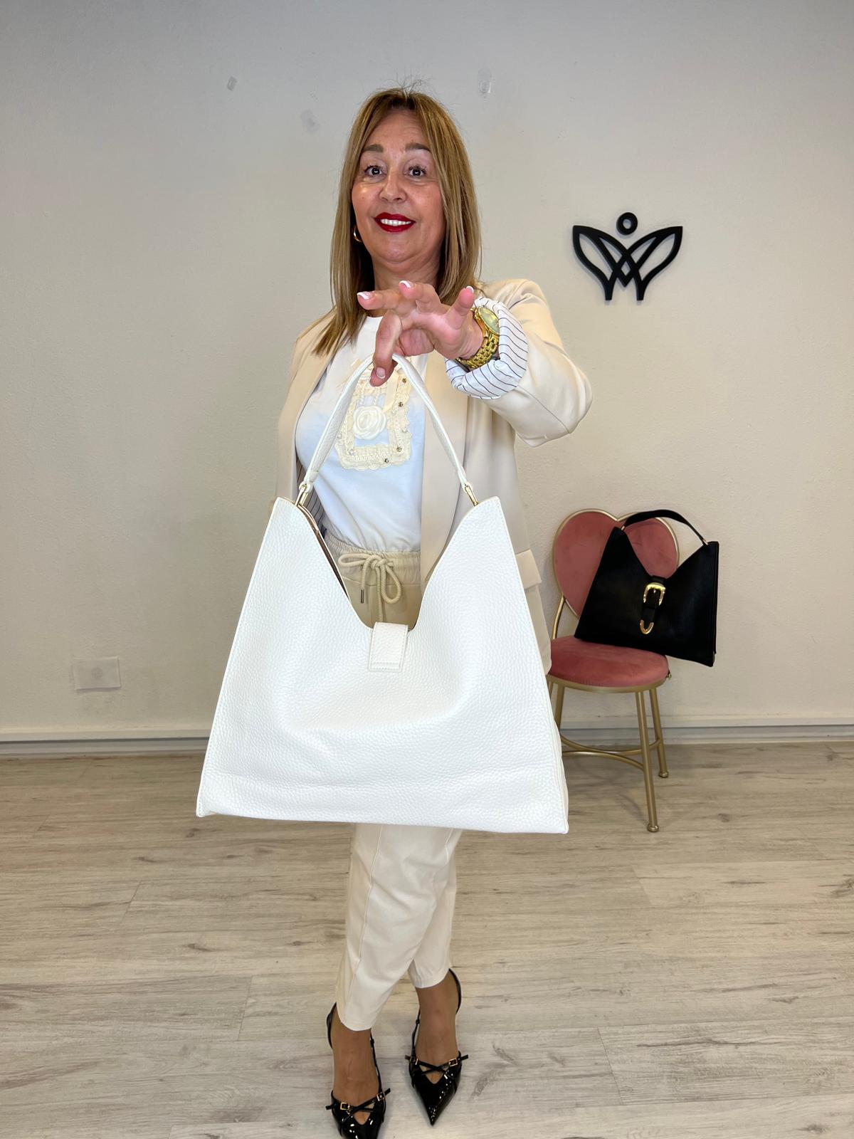 Bolso media luna hebilla dorada polipiel beige