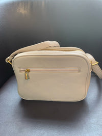 Bolso cuadrado bandolera beis