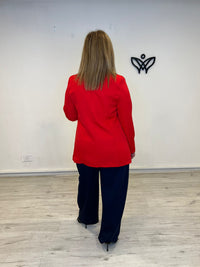 Americana blazer roja forrada con solapa larga