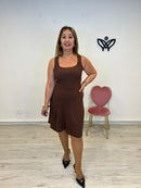 Vestido de punto de canalé de asas corto marrón