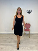 Vestido de punto de canalé de asas corto negro