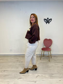 Pantalón elástico de corte recto goma en la cintura y bolsillos beis