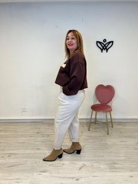 Pantalón elástico de corte recto goma en la cintura y bolsillos beis