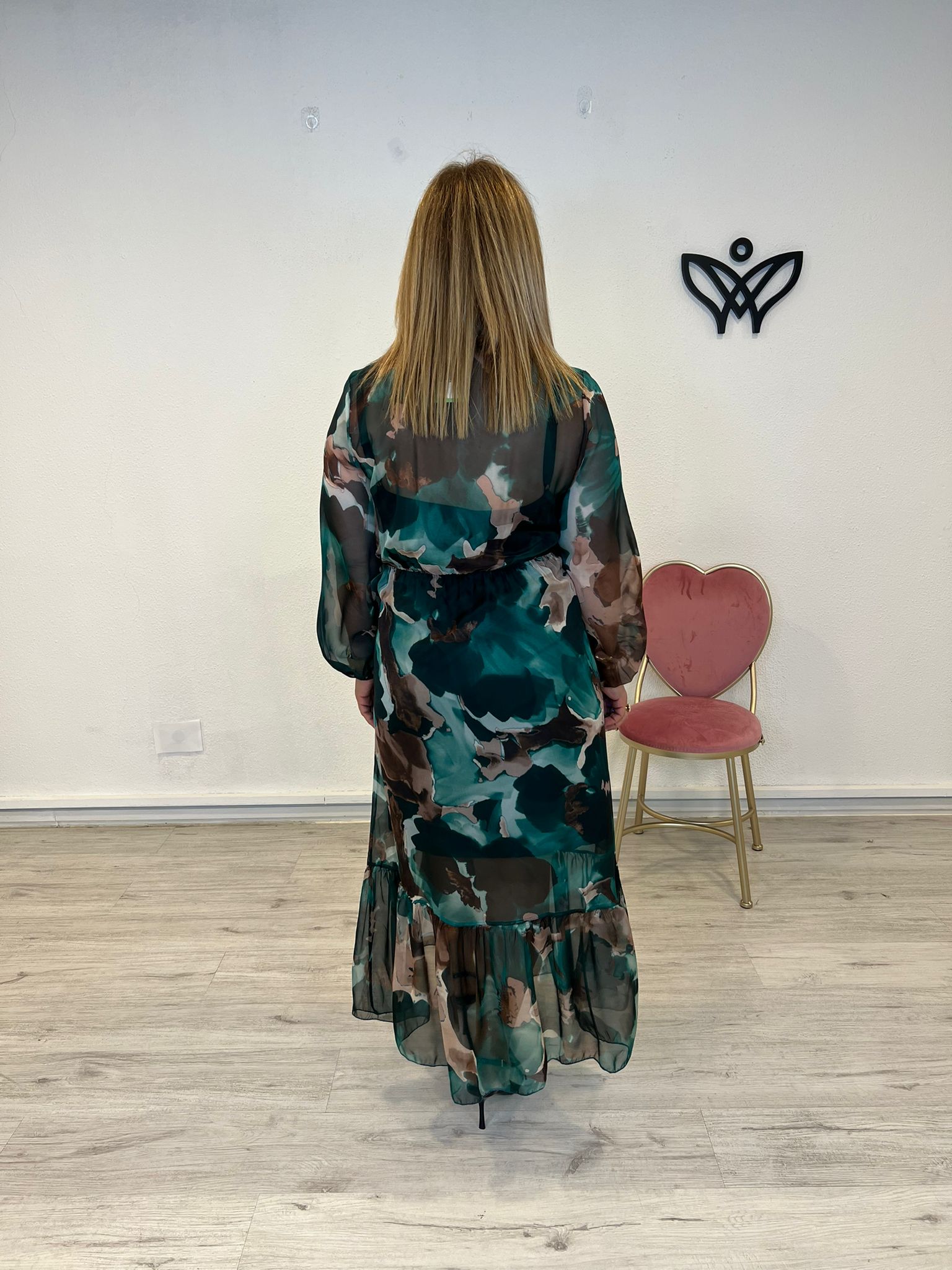 Vestido largo midi escote en pico estampado verde