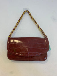 Bolso cartera alargado polipiel brillo asa doradas burdeos