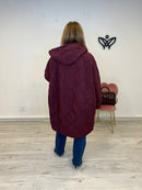 Parka chaqueta acolchada larga con capucha abrocha con botones burdeos