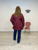 Parka chaqueta acolchadas solapa con bolsillos botones y forrada burdeos