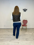 Chaleco acolchado corto ligero forrado y cierre con cremallera marrón chocolate