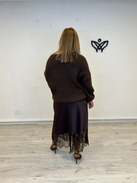 Jersey de punto escote en pico en marrón chocolate