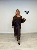 Jersey de punto escote en pico en marrón chocolate