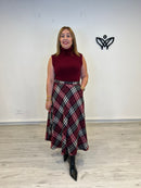 Jersey de punto de cuello subido sin mangas en burdeos