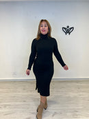 Vestido de punto largo cuello subido abertura lateral negro