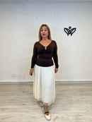 Camiseta top de licra manga larga escote en pico marrón chocolate