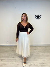 Camiseta top de licra manga larga escote en pico marrón chocolate