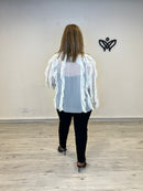 Camisa gasa escote en pico con volantes fluida en beis