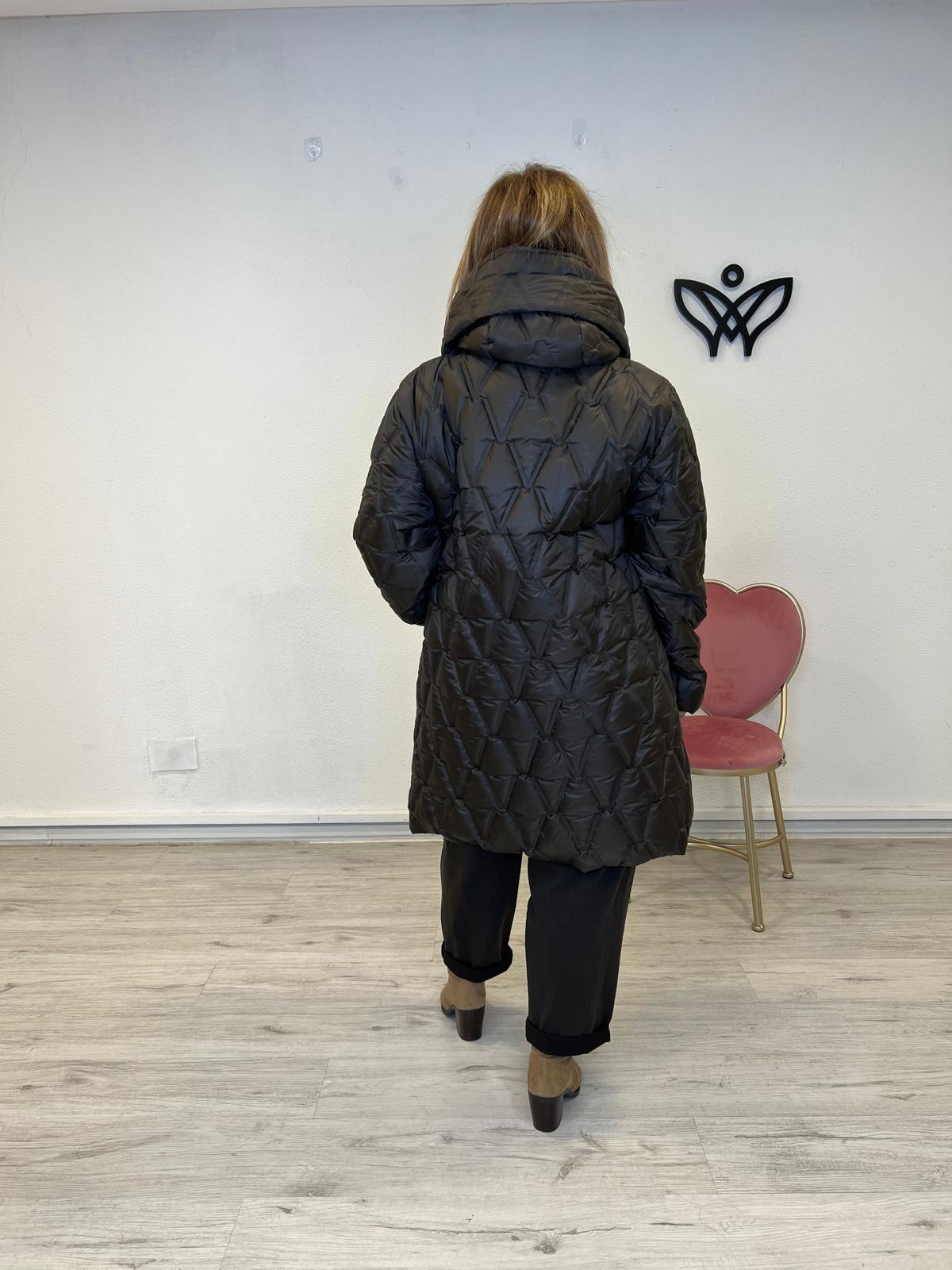 Plumas largo acolchado forrado con capucha abrocha con cremallera marrón chocolate