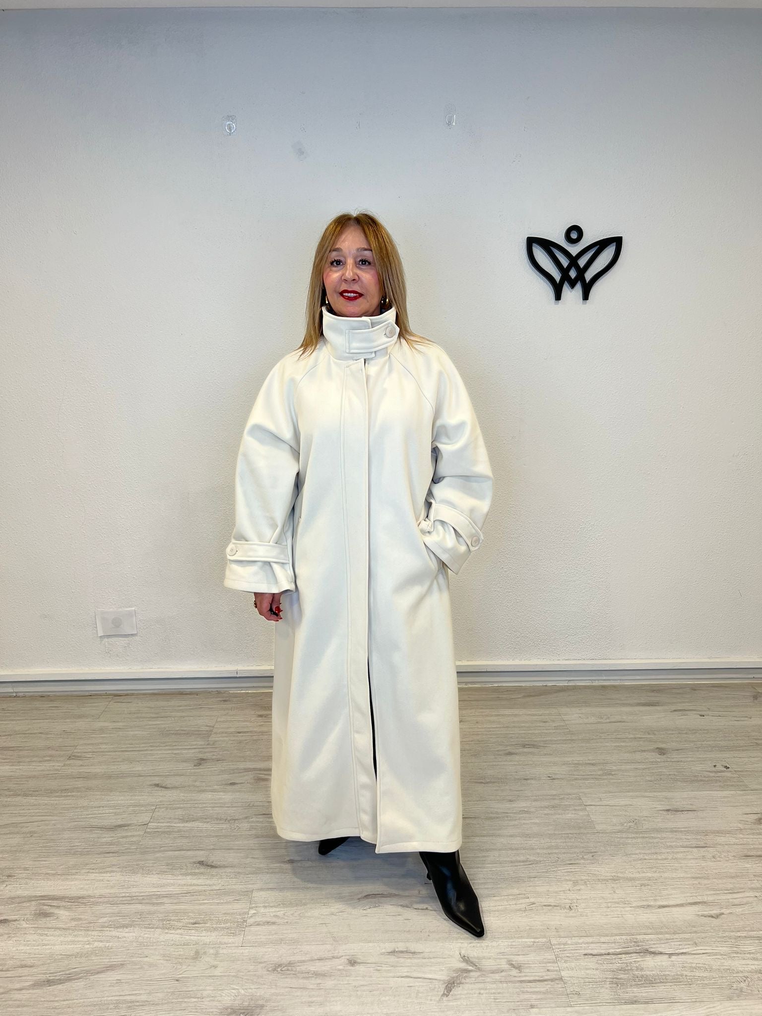 Abrigo de paño largo oversize beis