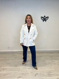 Abrigo chaquetón corto de paño forrado solapas blanco