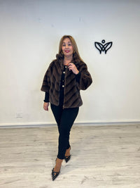 Abrigo chaqueta de pelo abrocha con cremallera en marrón chocolate