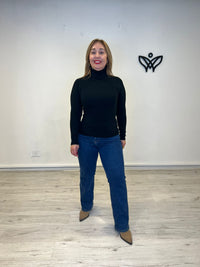 Jersey de punto básico de cuello subido negro