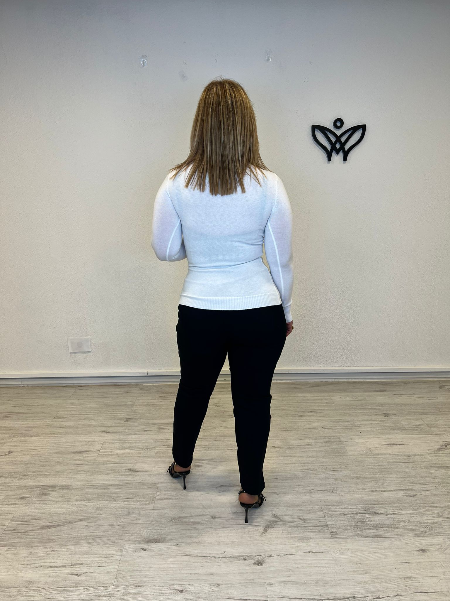 Jersey de punto básico de cuello subido blanco