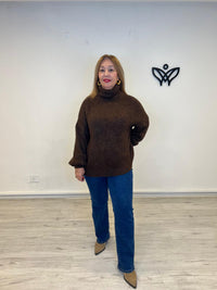 Jersey de cuello subido de punto gordo oversize marrón chocolate
