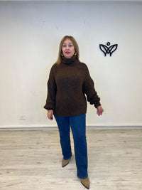 Jersey de cuello subido de punto gordo oversize marrón chocolate