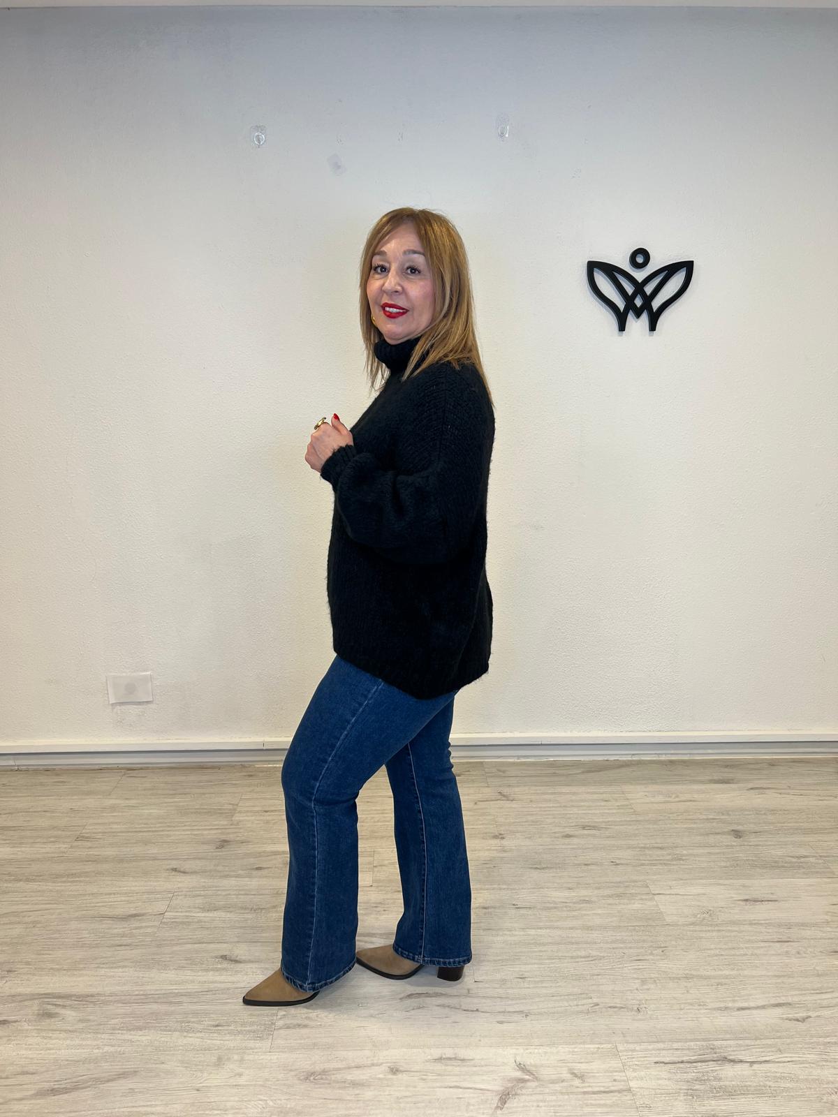 Jersey de cuello subido de punto gordo oversize negro