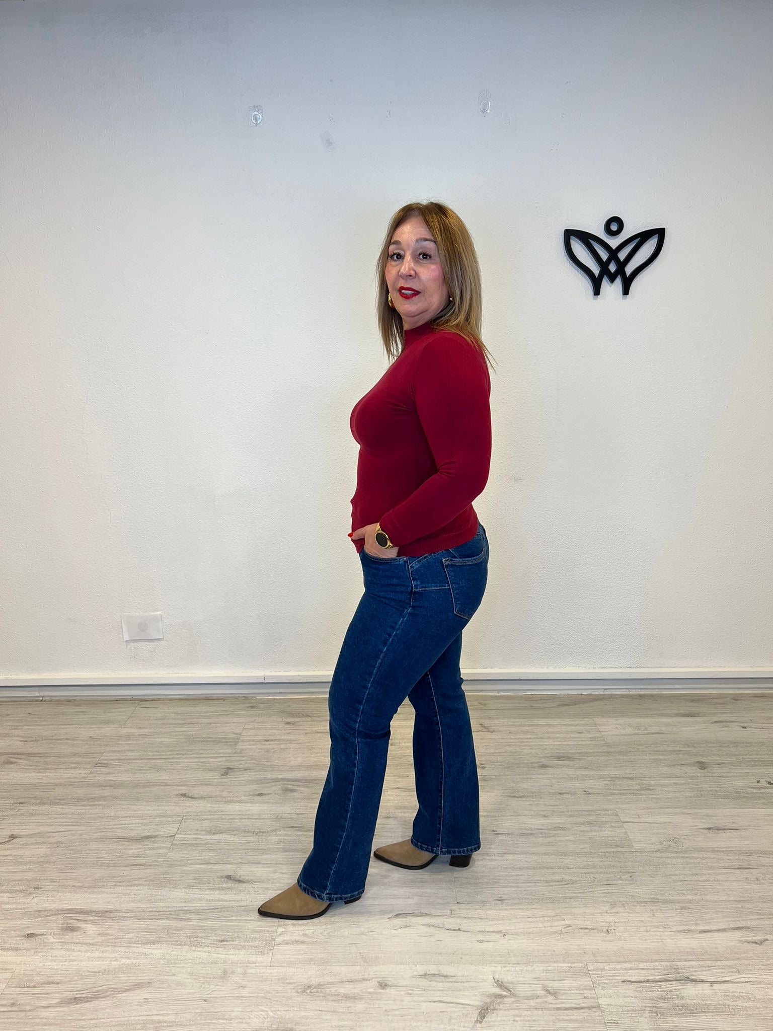 Jersey de punto básico cuello Perkins burdeos