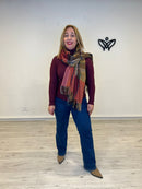 Bufanda amorosa de cuadros con flecos marron y burdeos