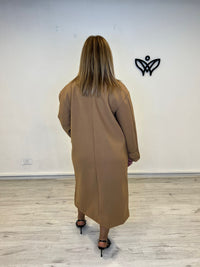 Abrigo clásico largo de paño con solapas fondo de armario camel