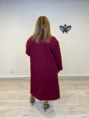 Abrigo clásico largo de paño con solapas fondo de armario burdeos