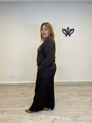 Chaqueta chanelita con botones de perlas en negro