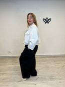 Cazadora vaquera beige estilo bomber