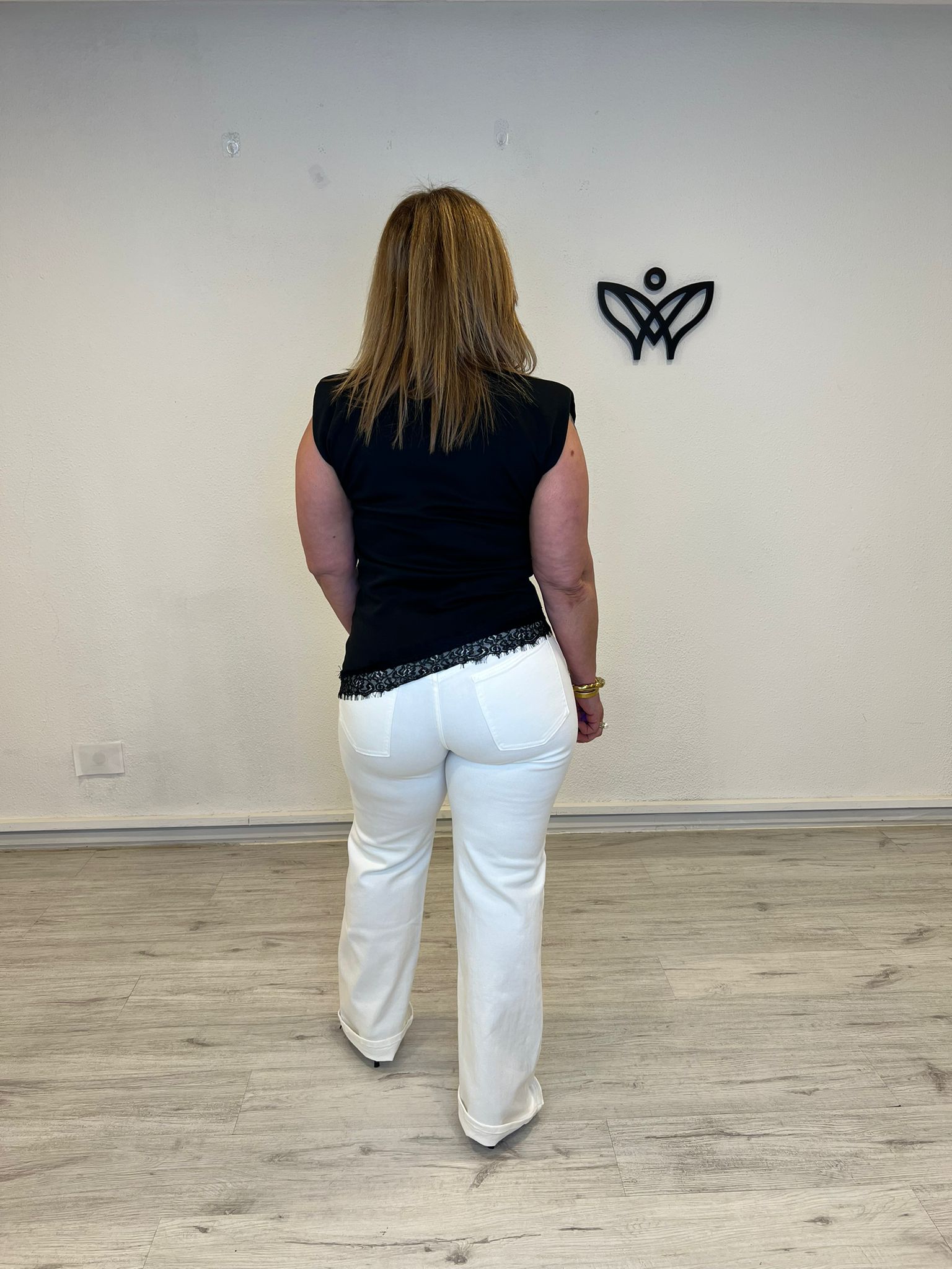 Vaquero blanco recto efecto push up