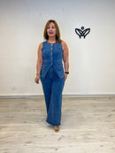 Conjunto vaquero chaleco y pantalón elástico