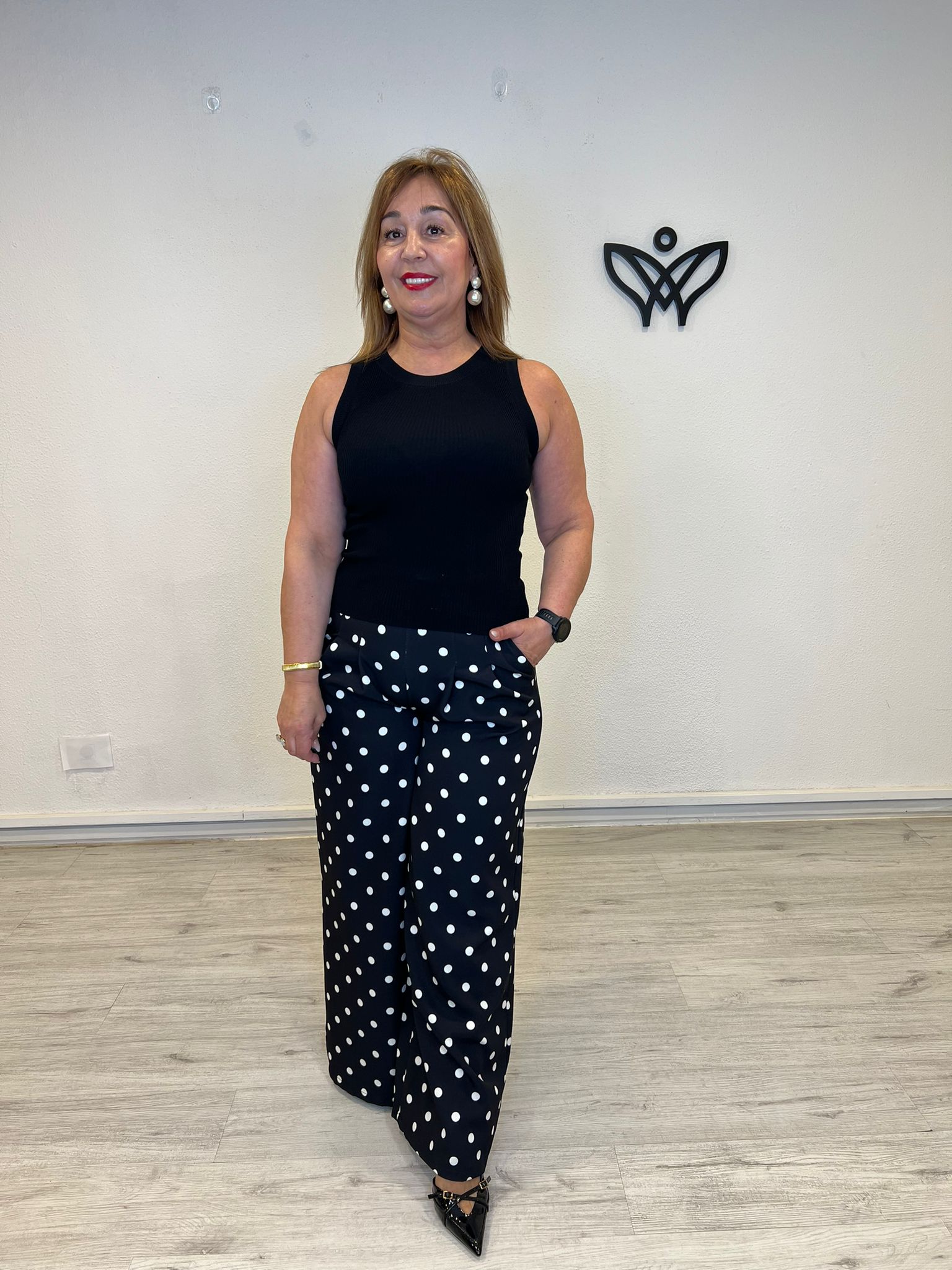 Top negro canalé cuello halter