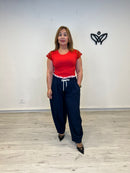 Pantalón azul marino corte balón con cintura elástica y encaje