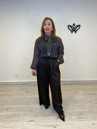 Camisa de gasa de lunares marrón chocolate con lazo