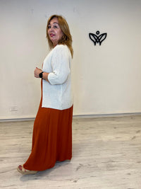 Chaqueta de punto ligera de verano en beis