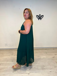 Vestido midi plisado verde con cuello halter para mujer