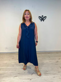 Vestido midi azul marino con escote pico y volante para mujer curvy