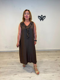 Vestido midi marrón chocolate con escote pico y volante para mujer curvy