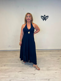 Vestido midi halter azul marino con detalle dorado