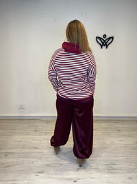 Sudadera de rayas burdeos y beige con capucha y cordones
