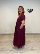 Vestido algodón burdeos con bordado inglés y bolsillos