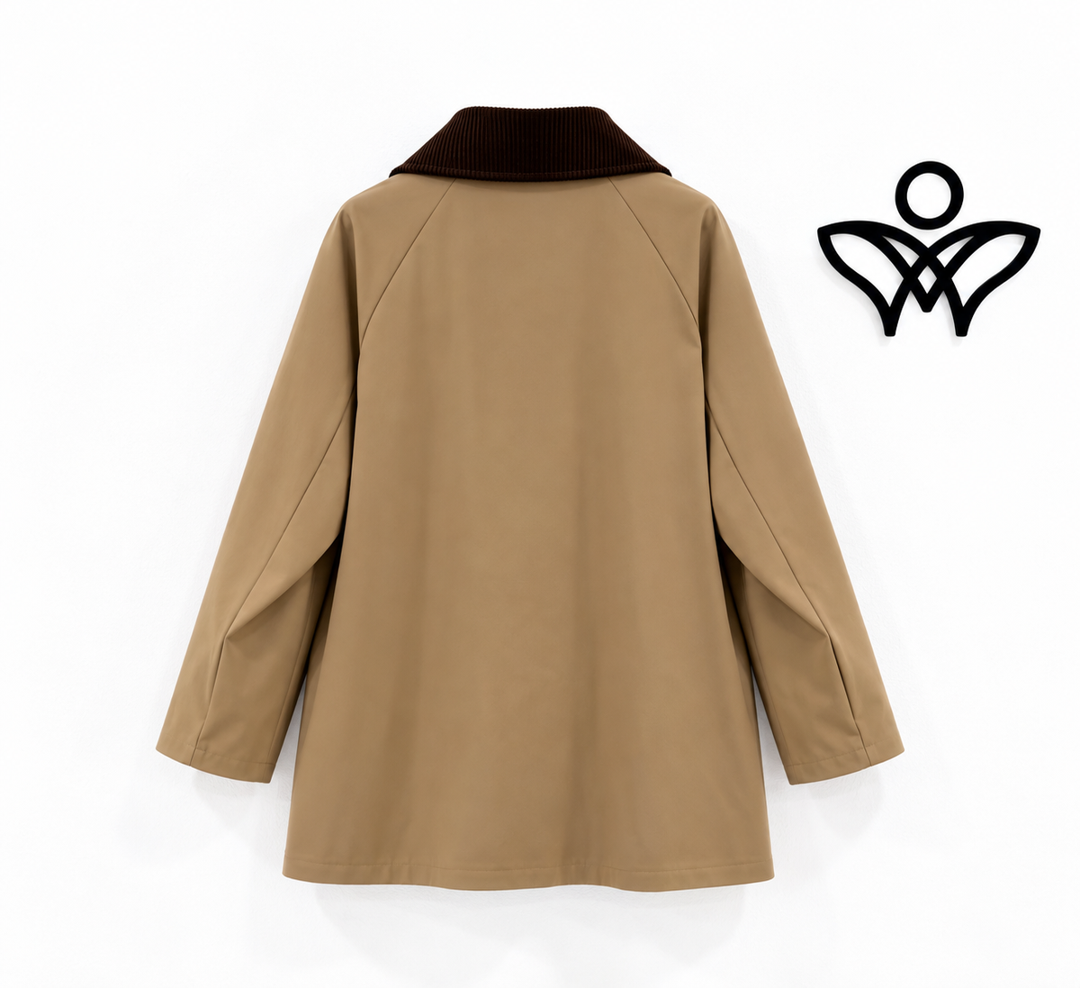 Chaqueta parka beige con cuello de pana marrón chocolate